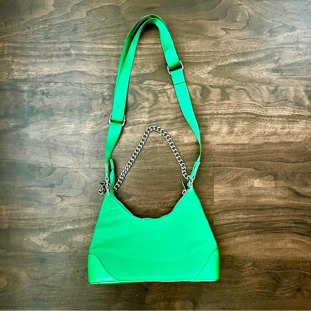 Wild Fable Emerald Green Shoulder Bag Purse With Silver Chain And Strap